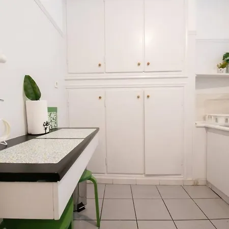 Chic Kastella Apt By Mikrolimano Pireus Zewnętrze zdjęcie